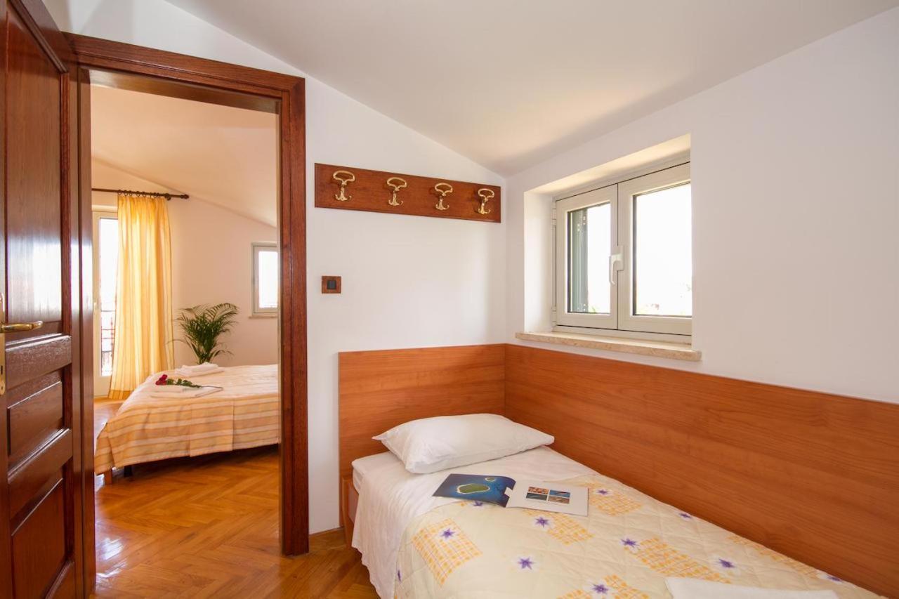 Nočitev z zajtrkom Sveta Eufemija Bed End Breakfast Ii